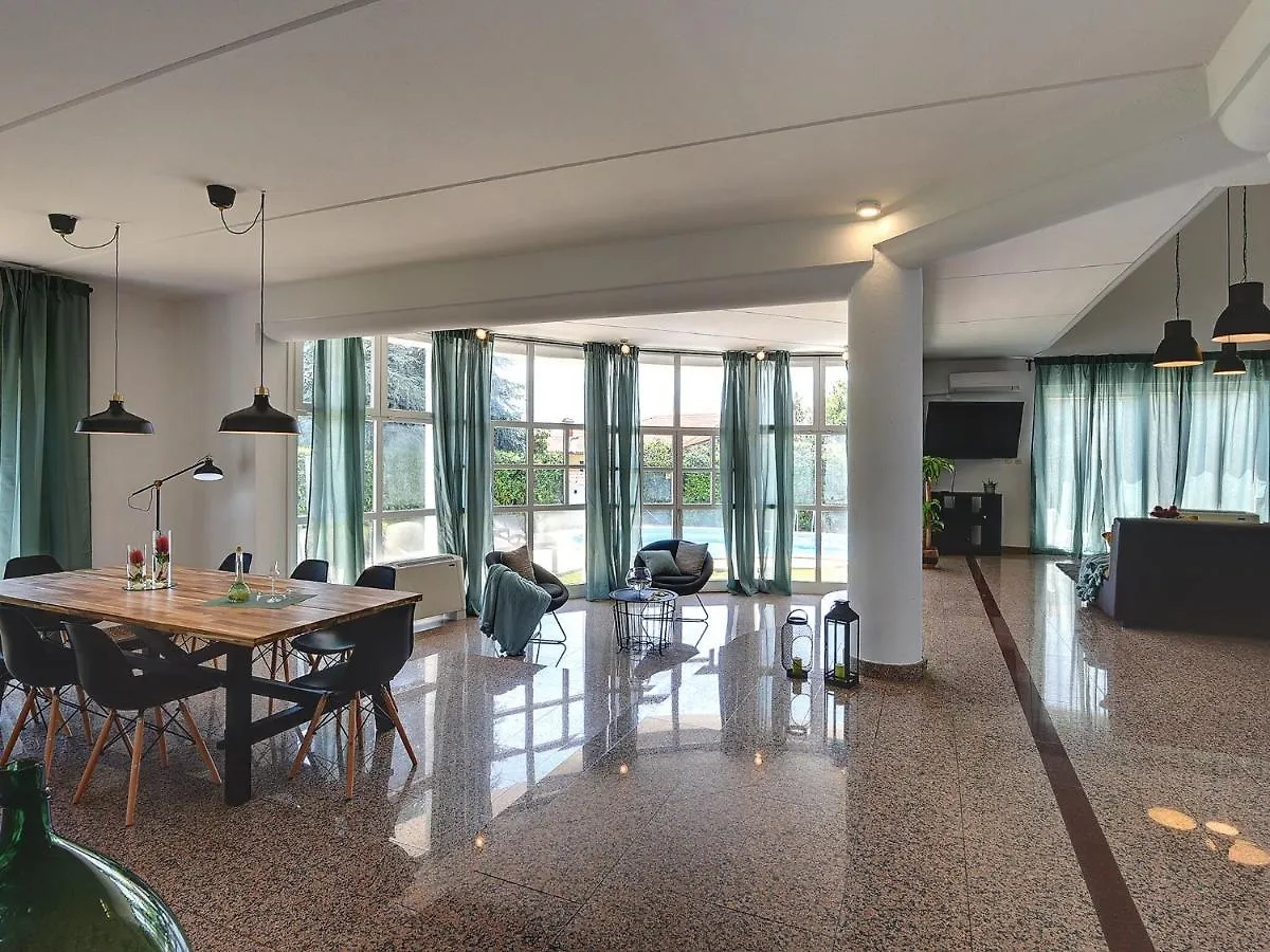 Villa In Medulin With Private Pool And Sauna