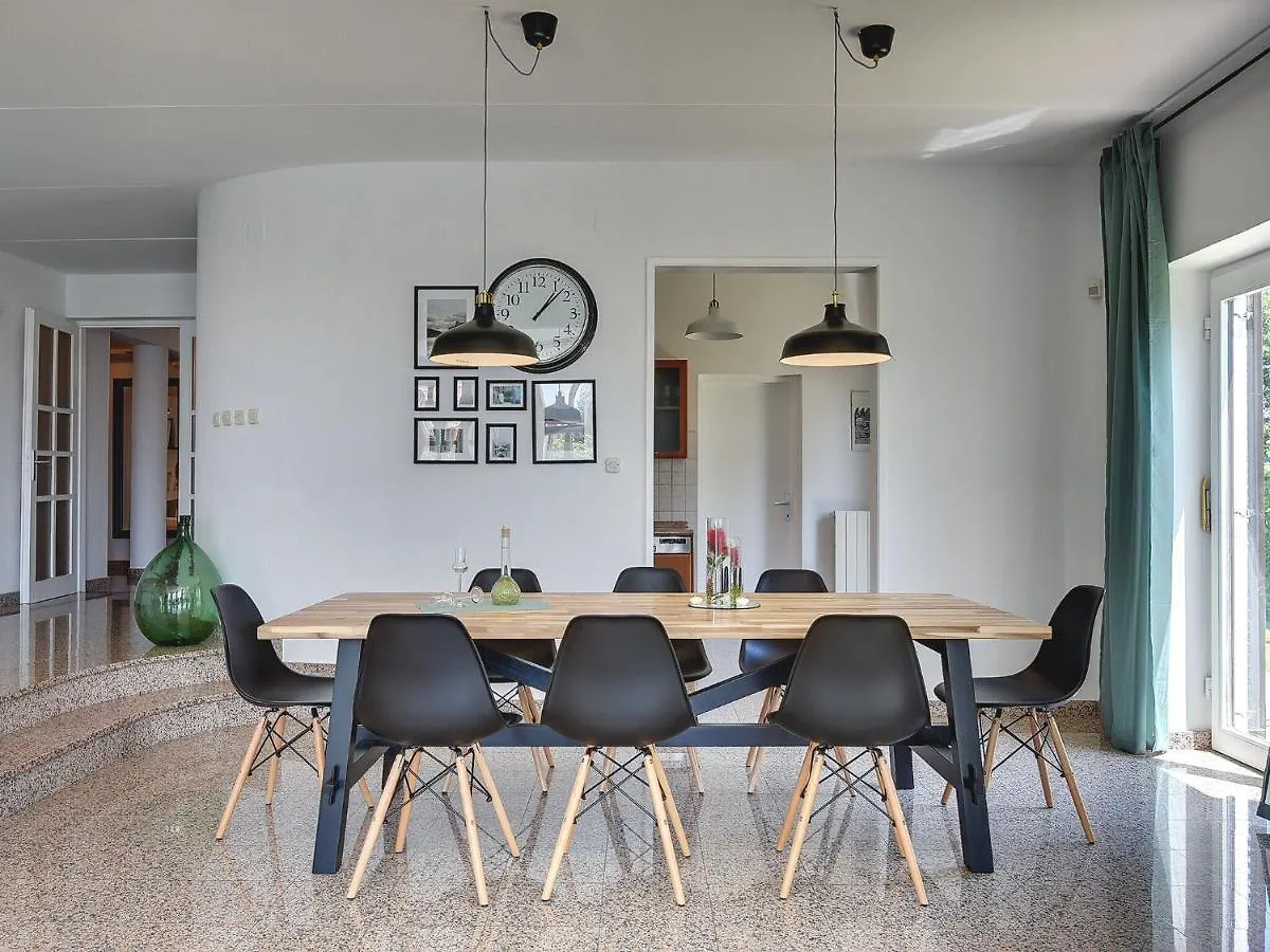 Villa In Medulin With Private Pool And Sauna Croatie