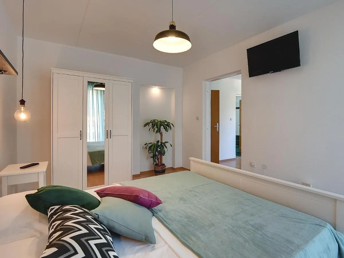 Villa In Medulin With Private Pool And Sauna